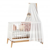 Leander Luna Babybett in Weiß/Eiche mit Himmelstange und Himmel in weiß plus Matratze 70x140cm AUSSTELLUNGSSTÜCK